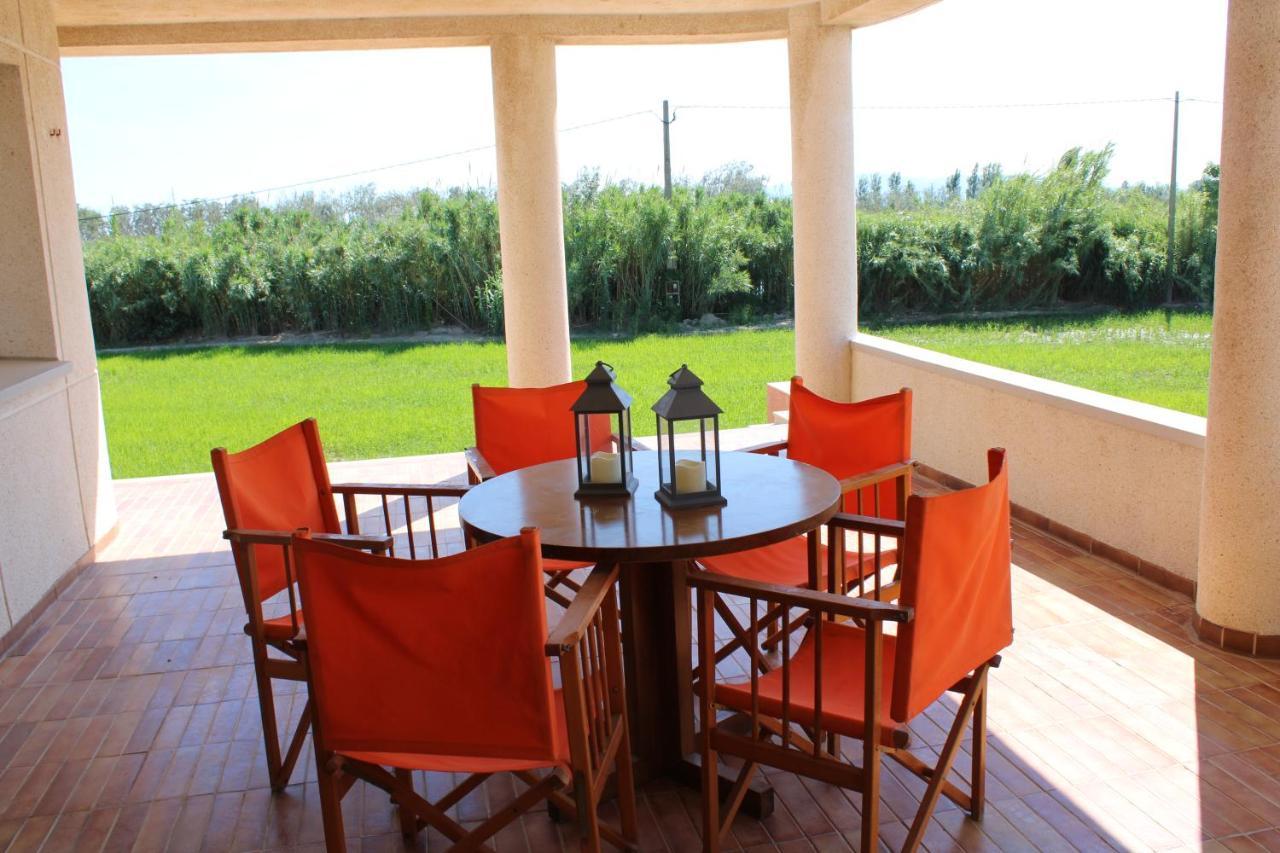 Villa De L'Ebre Дельтебре Экстерьер фото