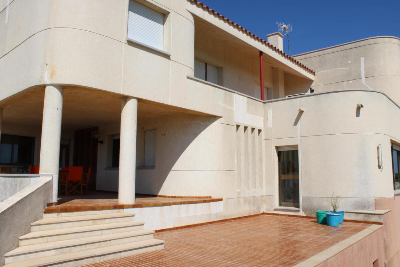 Villa De L'Ebre Дельтебре Экстерьер фото
